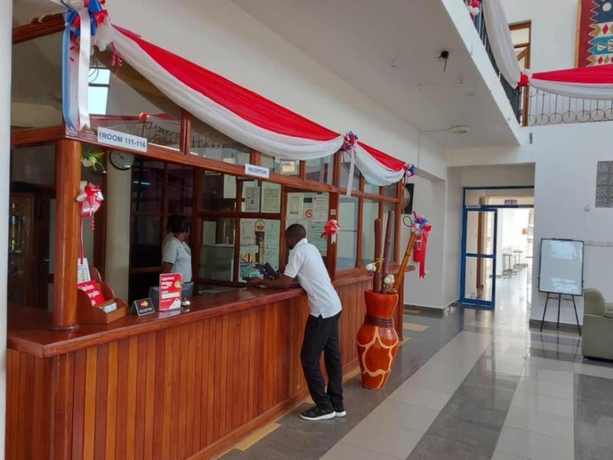 Arc Hotel Morogoro Exterior foto